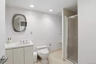 29 Amber Ln, Oyster Bay, NY 11771 - Photo 40