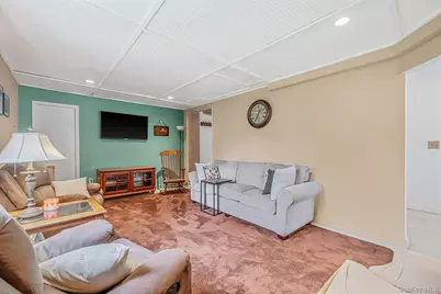 4 Green Terrace, Ridge, NY 11961 - Photo 18