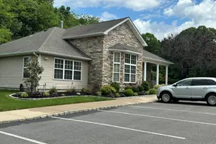 31 Cranberry Cir, Medford, NY 11763 - Photo 34