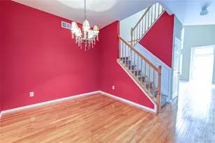 31 Cranberry Cir, Medford, NY 11763 - Photo 6