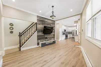 735 E 211th Street, Bronx, NY 10467 - Photo 4