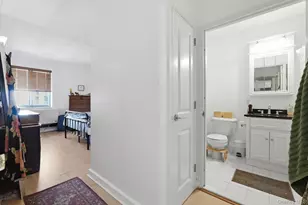 136 Beach 117th St, Rockaway Park, NY 11694 - Photo 16