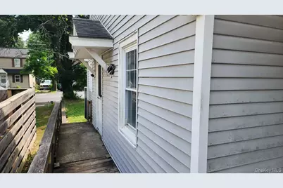 21 Marple Road, Poughkeepsie, NY 12603 - Photo 4