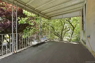 1 Moore Ave, Hempstead, NY 11550 - Photo 2