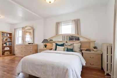 1 Moore Avenue, Hempstead, NY 11550 - Photo 14