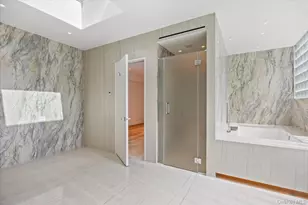 1 Foxwood Rd, Great Neck, NY 11024 - Photo 26