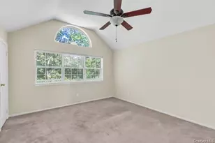 112 Dorado Ct S, Middle Island, NY 11953 - Photo 22