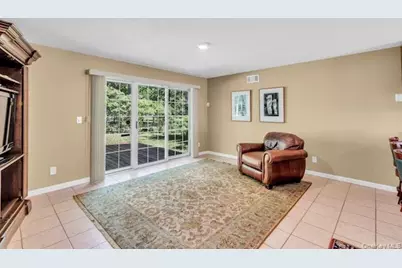 112 Dorado Court S, Middle Island, NY 11953 - Photo 8