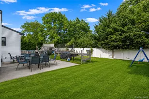 53 Abbott Ave, Mastic, NY 11950 - Photo 44