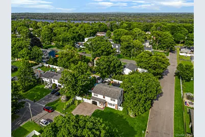 53 Abbott Avenue, Mastic, NY 11950 - Photo 50