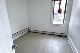 18-48 126th St, College Point, NY 11356 - Photo 4