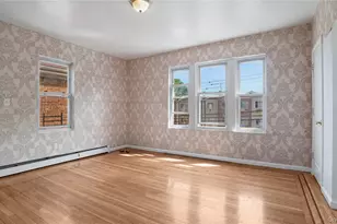 937 E 225th St, Bronx, NY 10466 - Photo 8