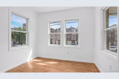 937 E 225th Street, Bronx, NY 10466 - Photo 22