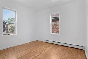937 E 225th St, Bronx, NY 10466 - Photo 24