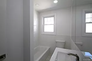 344 Roslyn Ave, Carle Place, NY 11514 - Photo 10
