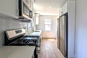 344 Roslyn Ave, Carle Place, NY 11514 - Photo 6
