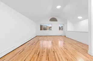 83-32 159th St, Jamaica, NY 11432 - Photo 10