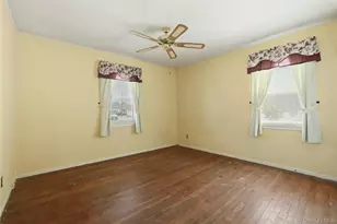 1090 South Dr, Merrick, NY 11566 - Photo 12