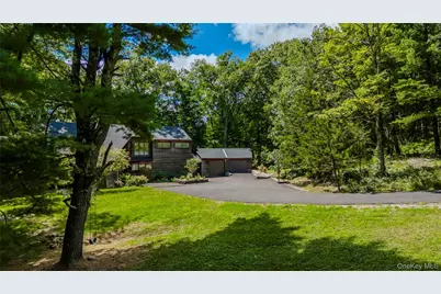 215 Lane Gate Road, Cold Spring, NY 10516 - Photo 32