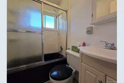 147-46 Village Road #86B, Briarwood, NY 11435 - Photo 12