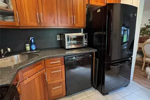 313 Main St, Roslyn, NY 11576 - Photo 8