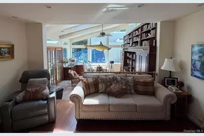247 Barrett Road, Lawrence, NY 11559 - Photo 6