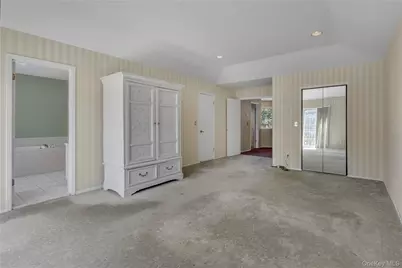 38 Lakebridge Drive S, Kings Park, NY 11754 - Photo 18
