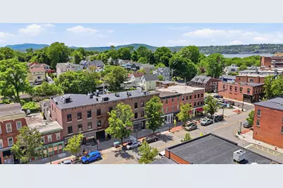 207 Main Street #3, Beacon, NY 12508 - Photo 2