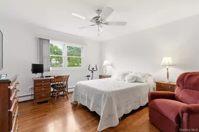 7 Lawrence Court, Syosset, NY 11791 - Photo 26