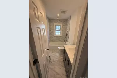 322 N Virginia Avenue, Massapequa, NY 11758 - Photo 8