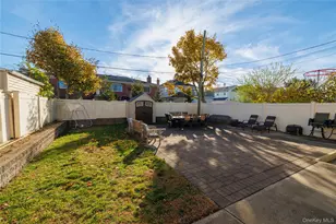 57 Island Pkwy, Island Park, NY 11558 - Photo 30