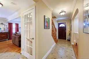 42 Beechwood Ln, New Hyde Park, NY 11040 - Photo 22
