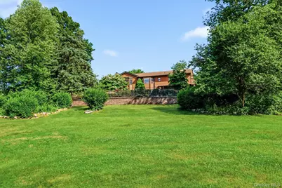 309 Beattie Road, Washingtonville, NY 10992 - Photo 48