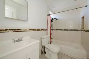 506 Cedarwood Dr, Cedarhurst, NY 11516 - Photo 18