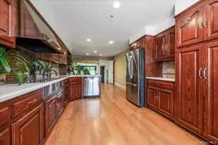 1401 Herzel Blvd, West Babylon, NY 11704 - Photo 12