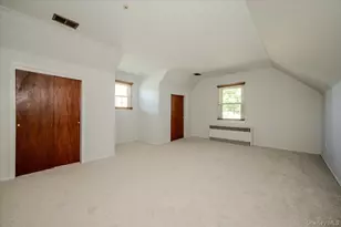 1401 Herzel Blvd, West Babylon, NY 11704 - Photo 22