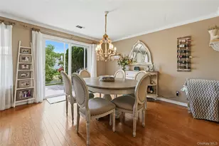 323 Erik Dr, East Setauket, NY 11733 - Photo 12