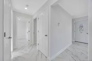 1828 Stein Dr, Bay Shore, NY 11706 - Photo 14