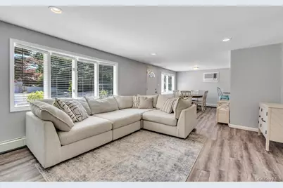 120 Smithtown Polk Boulevard, Centereach, NY 11720 - Photo 12