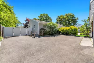 120 Smithtown Polk Boulevard, Centereach, NY 11720 - Photo 30