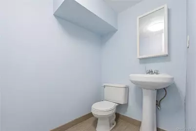59-17 Kissena Boulevard, Flushing, NY 11355 - Photo 22
