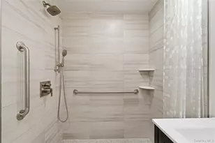 59-17 Kissena Blvd, Flushing, NY 11355 - Photo 18