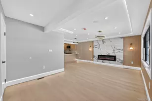 147-72 Huxley St, Rosedale, NY 11432 - Photo 8