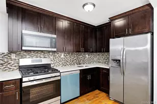 164-15 104th Rd, Jamaica, NY 11433 - Photo 6