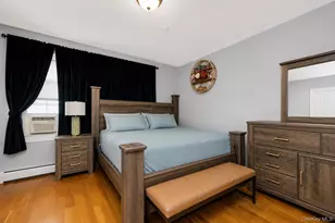 164-15 104th Rd, Jamaica, NY 11433 - Photo 18