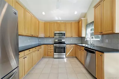 2508 Nicole Drive, Port Jefferson Station, NY 11776 - Photo 24