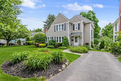 75 S Randolph Avenue, Poughkeepsie, NY 12601 - Photo 1