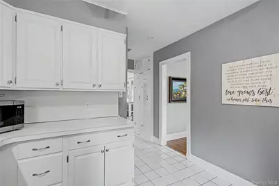 75 S Randolph Avenue, Poughkeepsie, NY 12601 - Photo 10