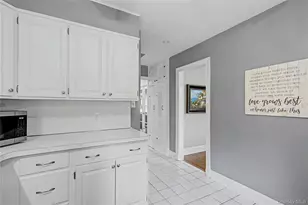 75 S Randolph Ave, Poughkeepsie, NY 12601 - Photo 10