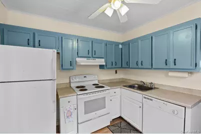 84 Riviera Drive, Mastic, NY 11950 - Photo 12